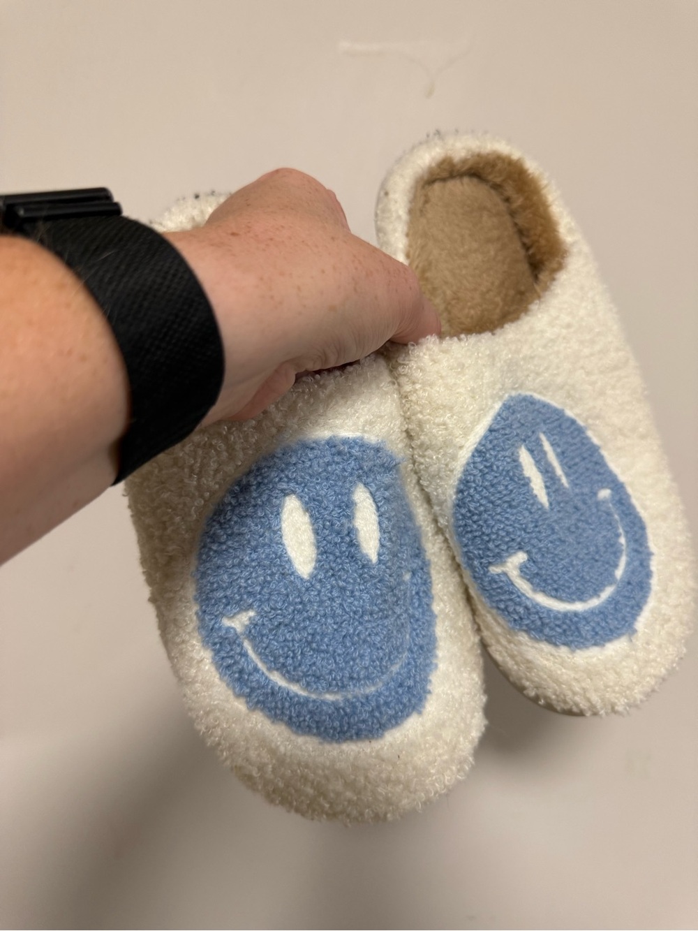Cozy Cream Slippers with Blue Smile Design